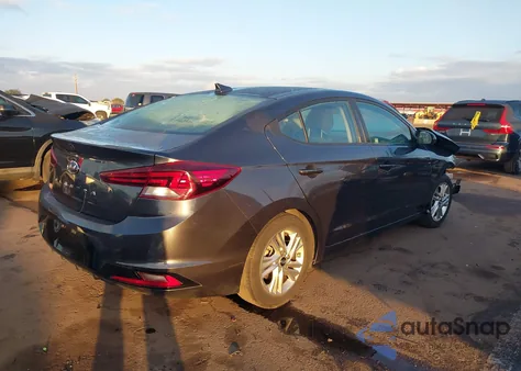 2020 Hyundai Elantra Sel z USA, uszkodzony, nr VIN 5NPD84LF5LH572920